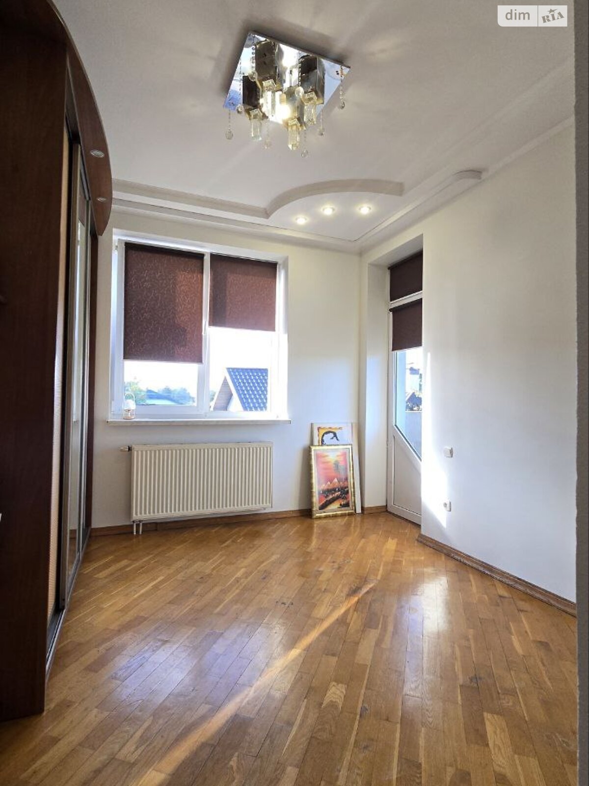 двоповерховий будинок з ремонтом, 315.5 кв. м, цегла. Продаж у Львові фото 1 двоповерховий будинок з ремонтом, 315.5 кв. м, цегла. Продаж у Львові фото 1