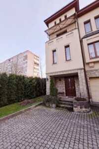 триповерховий будинок з балконом, 317 кв. м, кирпич. Продаж в Львові, район Франківський фото 2