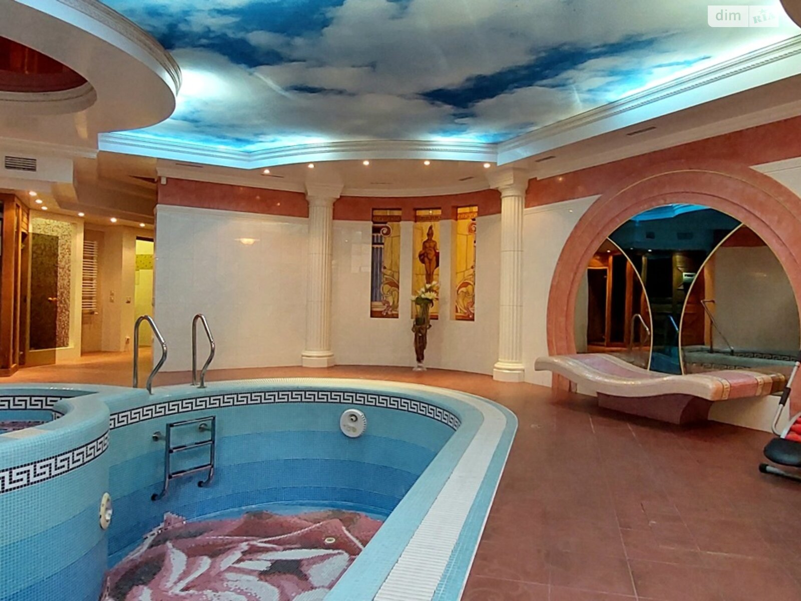 триповерховий будинок з верандою, 538.9 кв. м, цегла. Продаж в Львові, район Франківський фото 1 триповерховий будинок з верандою, 538.9 кв. м, цегла. Продаж в Львові, район Франківський фото 1