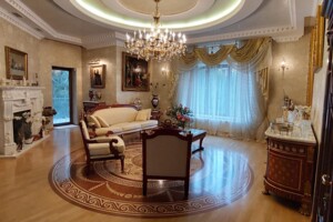 триповерховий будинок з верандою, 538.9 кв. м, цегла. Продаж в Львові, район Франківський фото 2