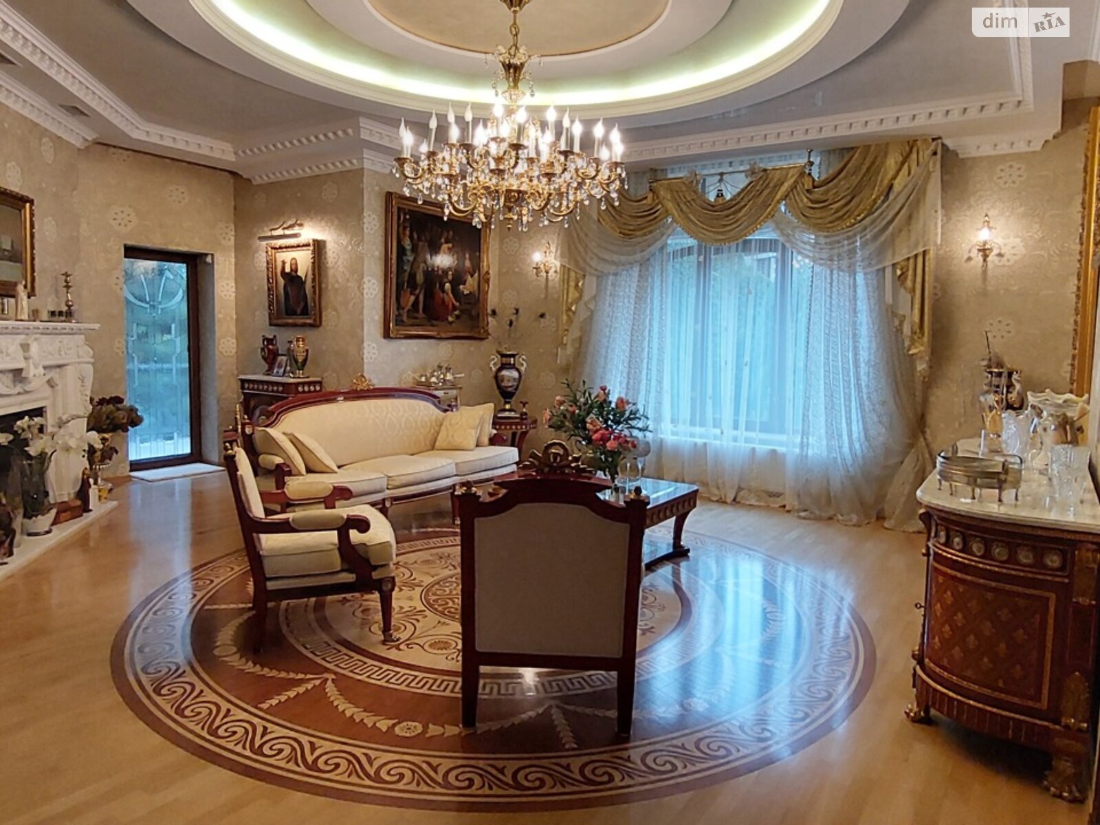 триповерховий будинок з верандою, 538.9 кв. м, цегла. Продаж в Львові, район Франківський фото 1 триповерховий будинок з верандою, 538.9 кв. м, цегла. Продаж в Львові, район Франківський фото 1