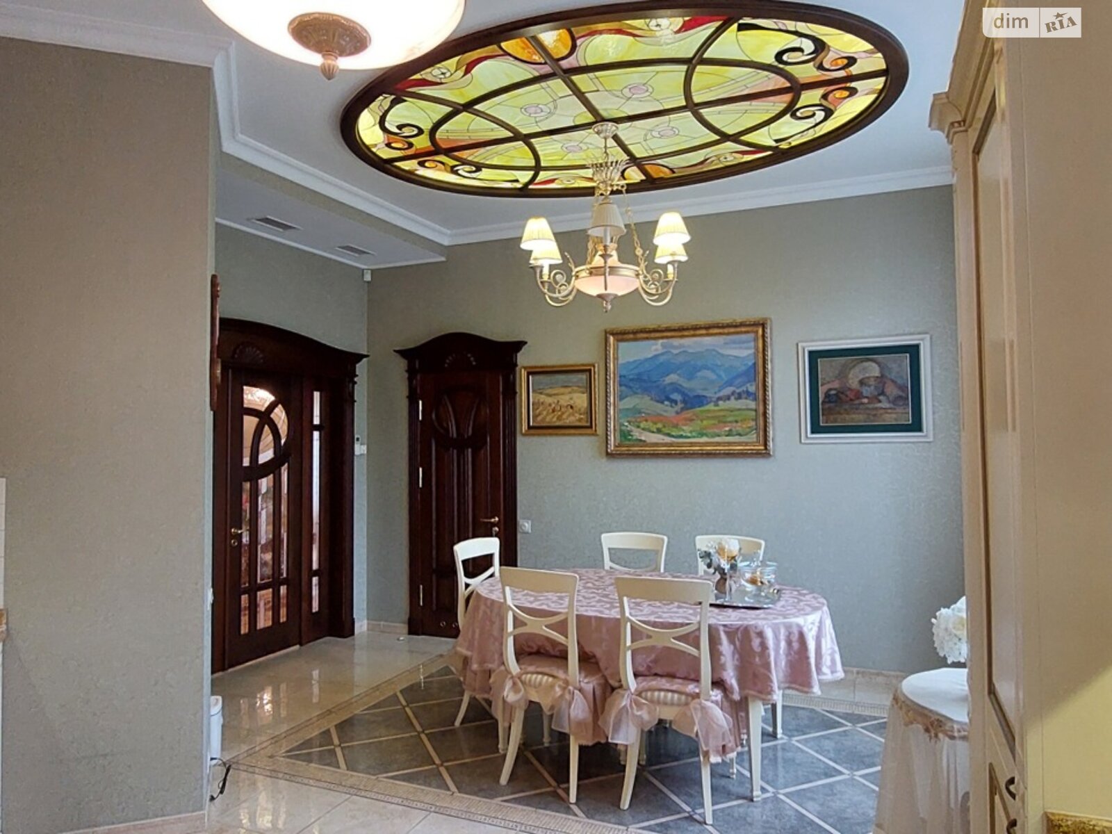 триповерховий будинок з верандою, 538.9 кв. м, цегла. Продаж в Львові, район Франківський фото 1 триповерховий будинок з верандою, 538.9 кв. м, цегла. Продаж в Львові, район Франківський фото 1