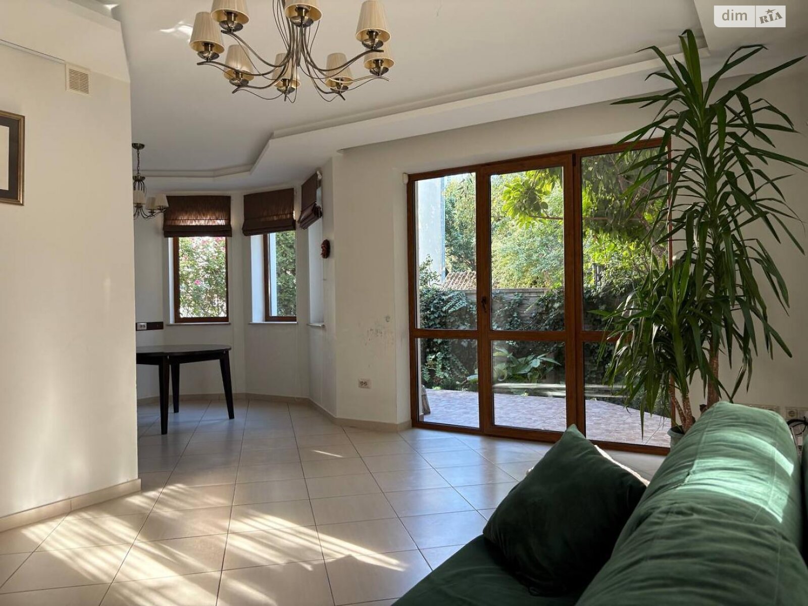 двоповерховий будинок, 160 кв. м, кирпич. Продаж в Львові, район Франківський фото 1