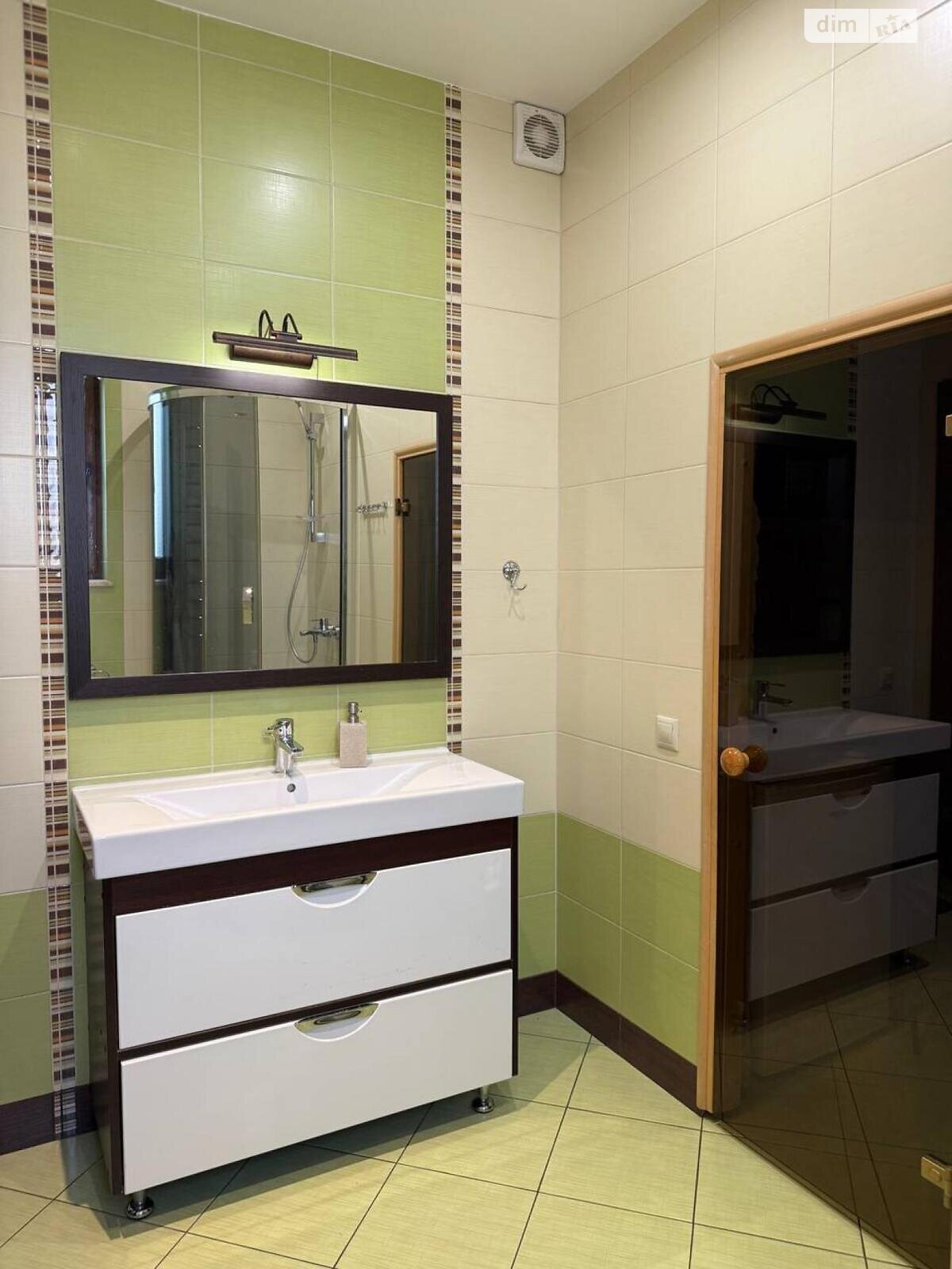 двоповерховий будинок, 160 кв. м, кирпич. Продаж в Львові, район Франківський фото 1