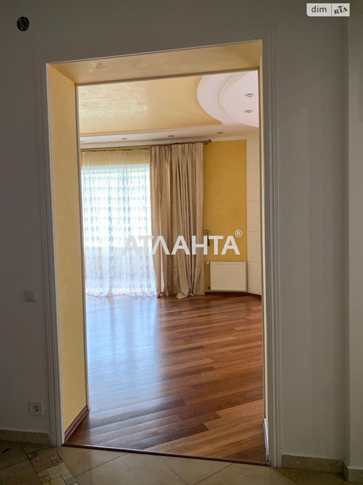 трехэтажный дом, 485.7 кв. м, кирпич. Продажа в Львове район Франковский фото 1