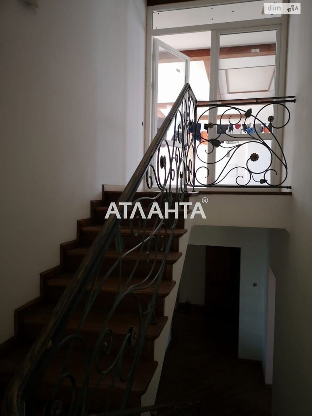 трехэтажный дом, 485.7 кв. м, кирпич. Продажа в Львове район Франковский фото 1