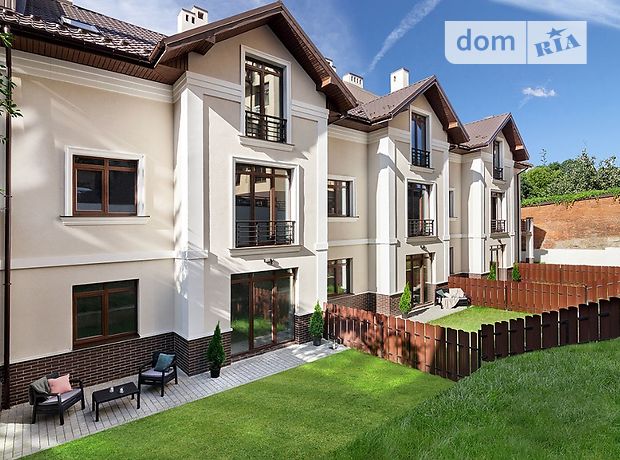 двухэтажный дом с садом, 240 кв. м, кирпич. Продажа в Львове район Галицкий фото 1 двухэтажный дом с садом, 240 кв. м, кирпич. Продажа в Львове район Галицкий фото 1