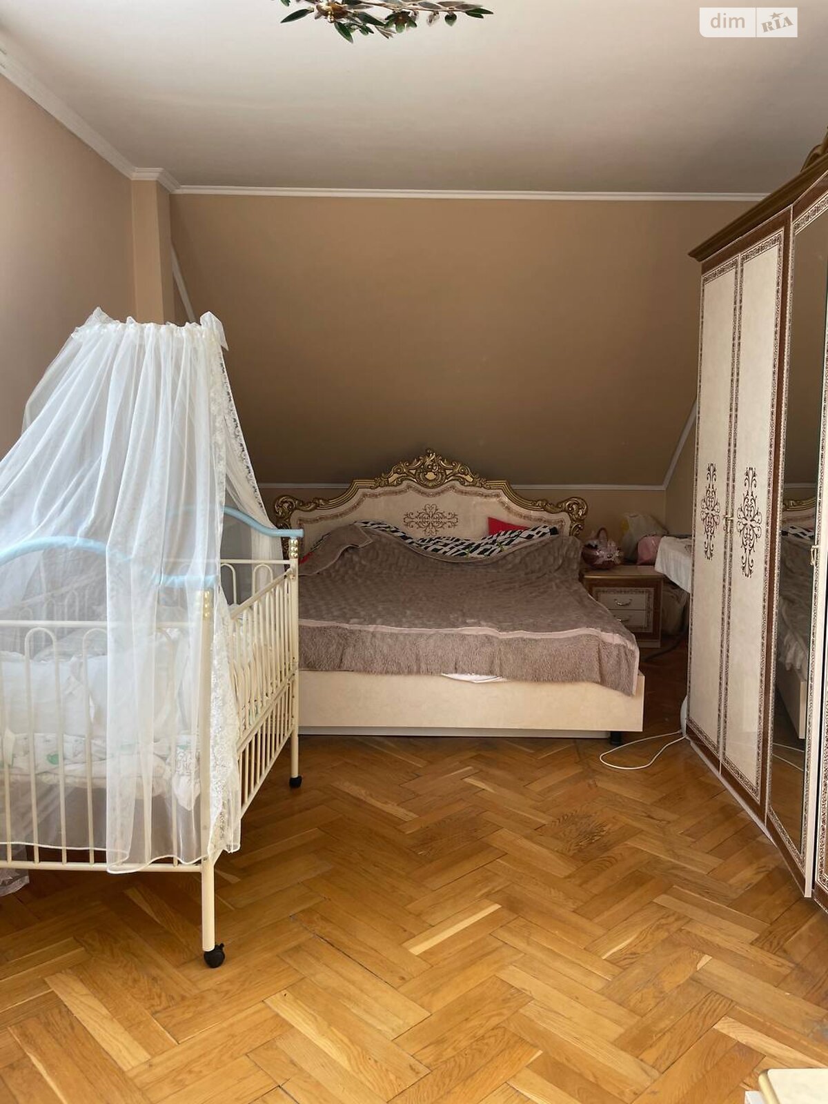 двухэтажный дом с отоплением, 196.5 кв. м, кирпич. Продажа в Львове район Кайзервальд фото 1 двухэтажный дом с отоплением, 196.5 кв. м, кирпич. Продажа в Львове район Кайзервальд фото 1