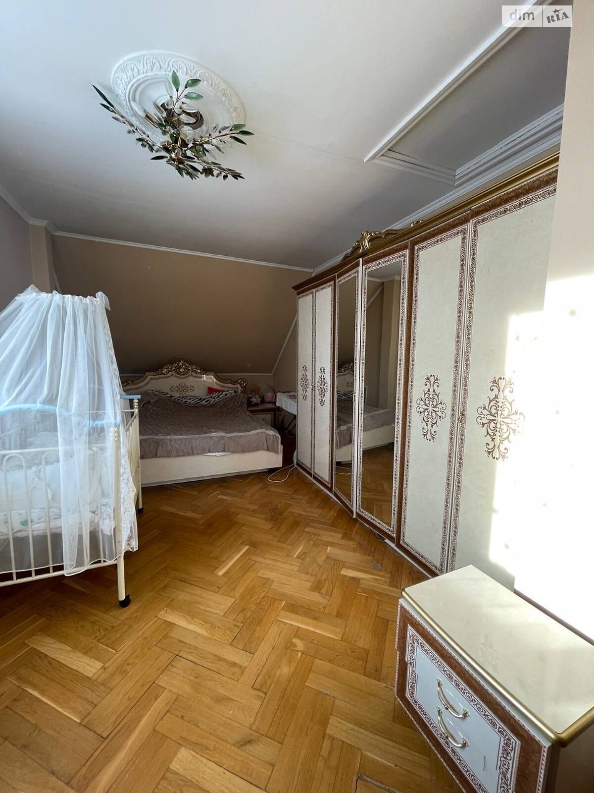 двухэтажный дом с отоплением, 196.5 кв. м, кирпич. Продажа в Львове район Кайзервальд фото 1 двухэтажный дом с отоплением, 196.5 кв. м, кирпич. Продажа в Львове район Кайзервальд фото 1