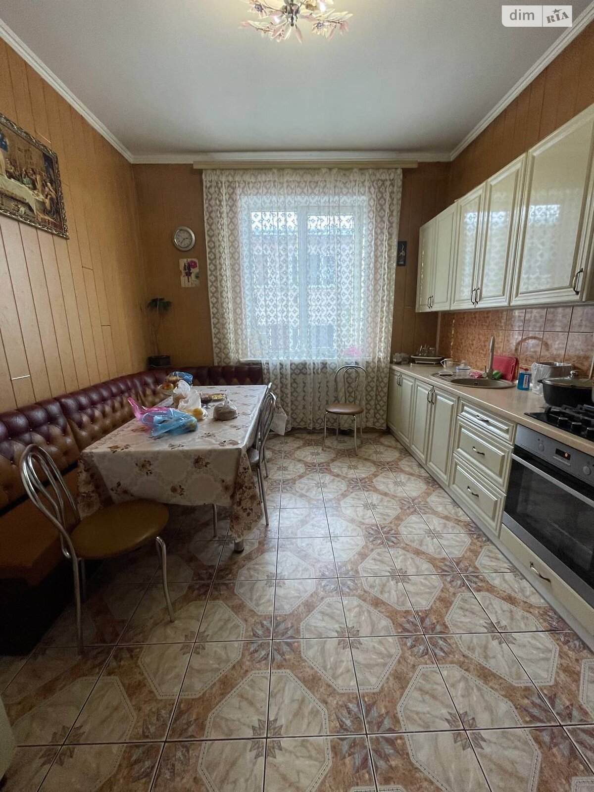 двухэтажный дом с отоплением, 196.5 кв. м, кирпич. Продажа в Львове район Кайзервальд фото 1 двухэтажный дом с отоплением, 196.5 кв. м, кирпич. Продажа в Львове район Кайзервальд фото 1