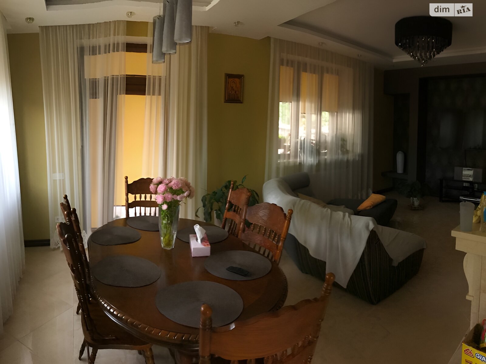 двоповерховий будинок з гаражем, 212 кв. м, кирпич. Продаж в Львові, район Личаківський фото 1 двоповерховий будинок з гаражем, 212 кв. м, кирпич. Продаж в Львові, район Личаківський фото 1