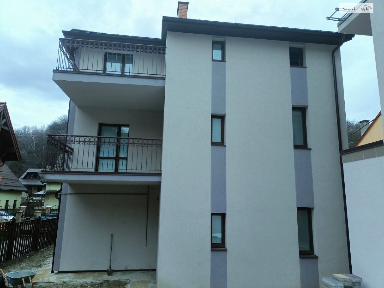 триповерховий будинок з опаленням, 476 кв. м, цегла. Продаж в Львові, район Личаківський фото 1