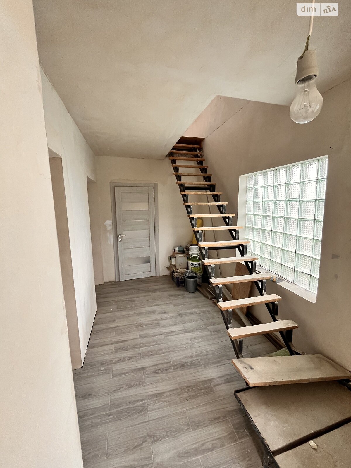 двухэтажный дом, 180 кв. м, кирпич. Продажа в Львове район Лычаковский фото 1 двухэтажный дом, 180 кв. м, кирпич. Продажа в Львове район Лычаковский фото 1