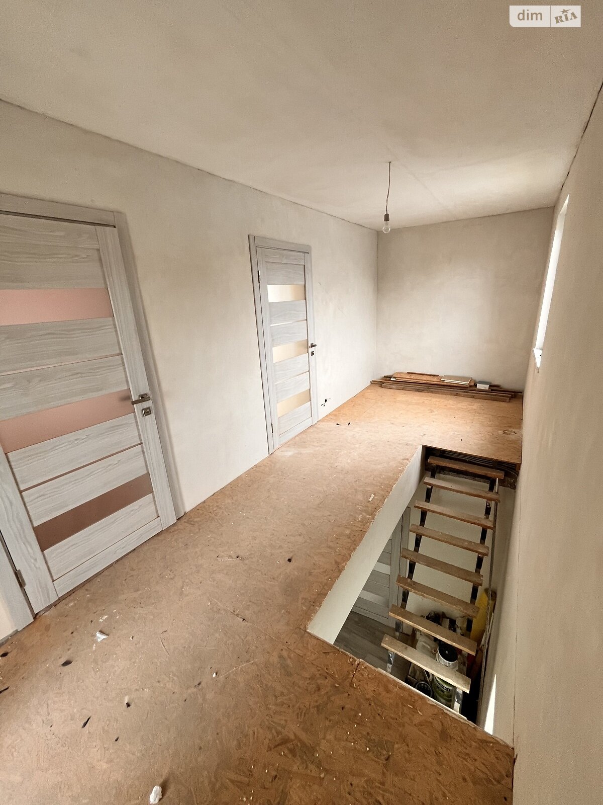 двухэтажный дом, 180 кв. м, кирпич. Продажа в Львове район Лычаковский фото 1 двухэтажный дом, 180 кв. м, кирпич. Продажа в Львове район Лычаковский фото 1