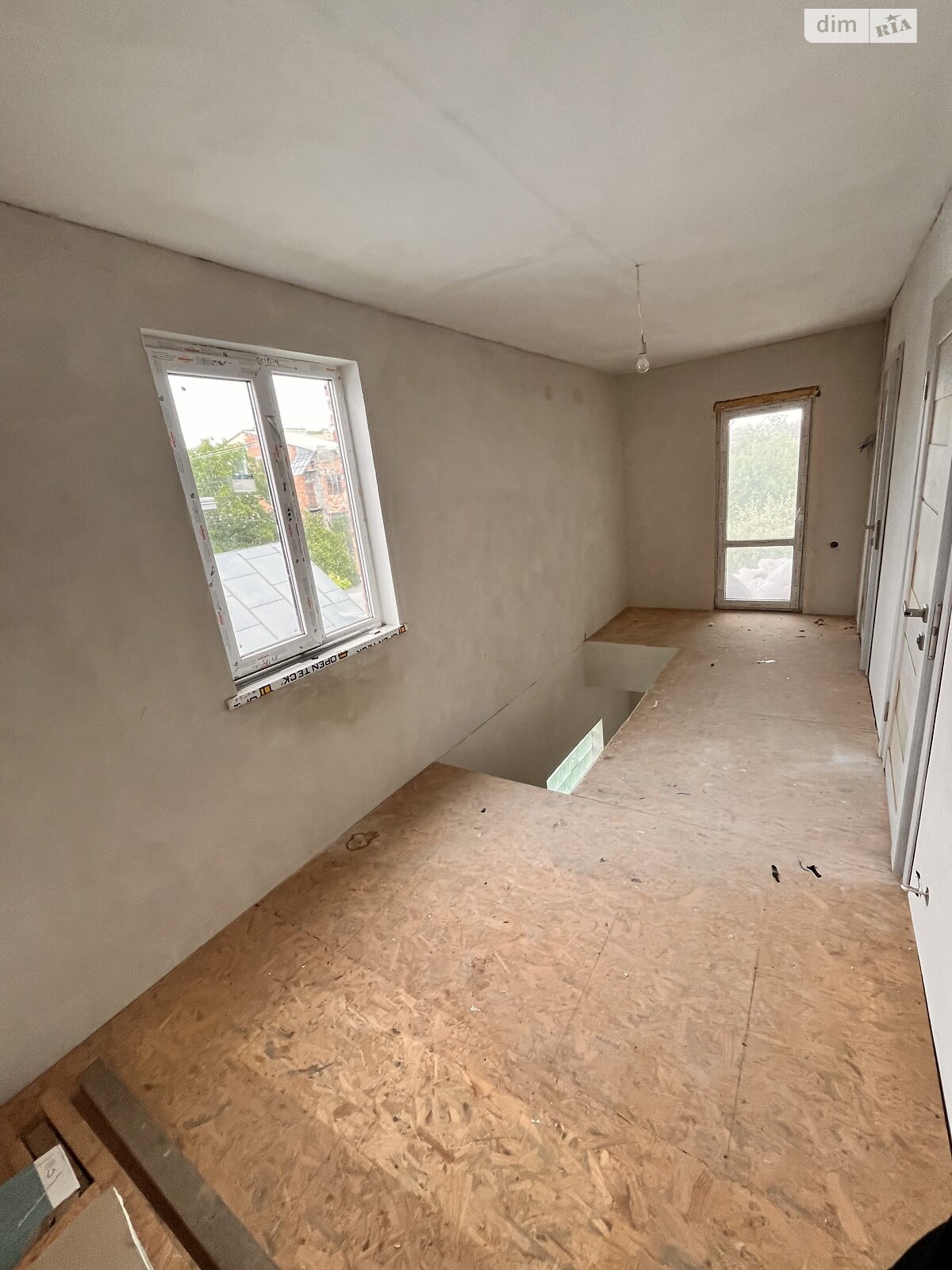 двухэтажный дом, 180 кв. м, кирпич. Продажа в Львове район Лычаковский фото 1 двухэтажный дом, 180 кв. м, кирпич. Продажа в Львове район Лычаковский фото 1