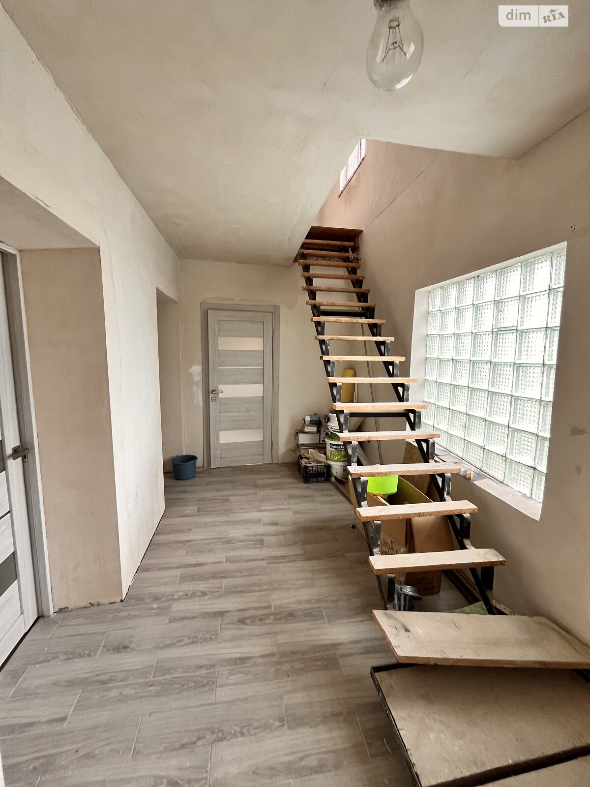 двухэтажный дом, 180 кв. м, кирпич. Продажа в Львове район Лычаковский фото 1 двухэтажный дом, 180 кв. м, кирпич. Продажа в Львове район Лычаковский фото 1