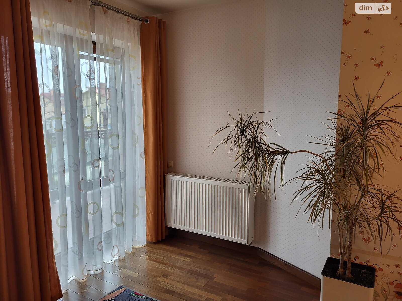 двухэтажный дом с гаражом, 251 кв. м, кирпич. Продажа в Львове район Лычаковский фото 1 двухэтажный дом с гаражом, 251 кв. м, кирпич. Продажа в Львове район Лычаковский фото 1
