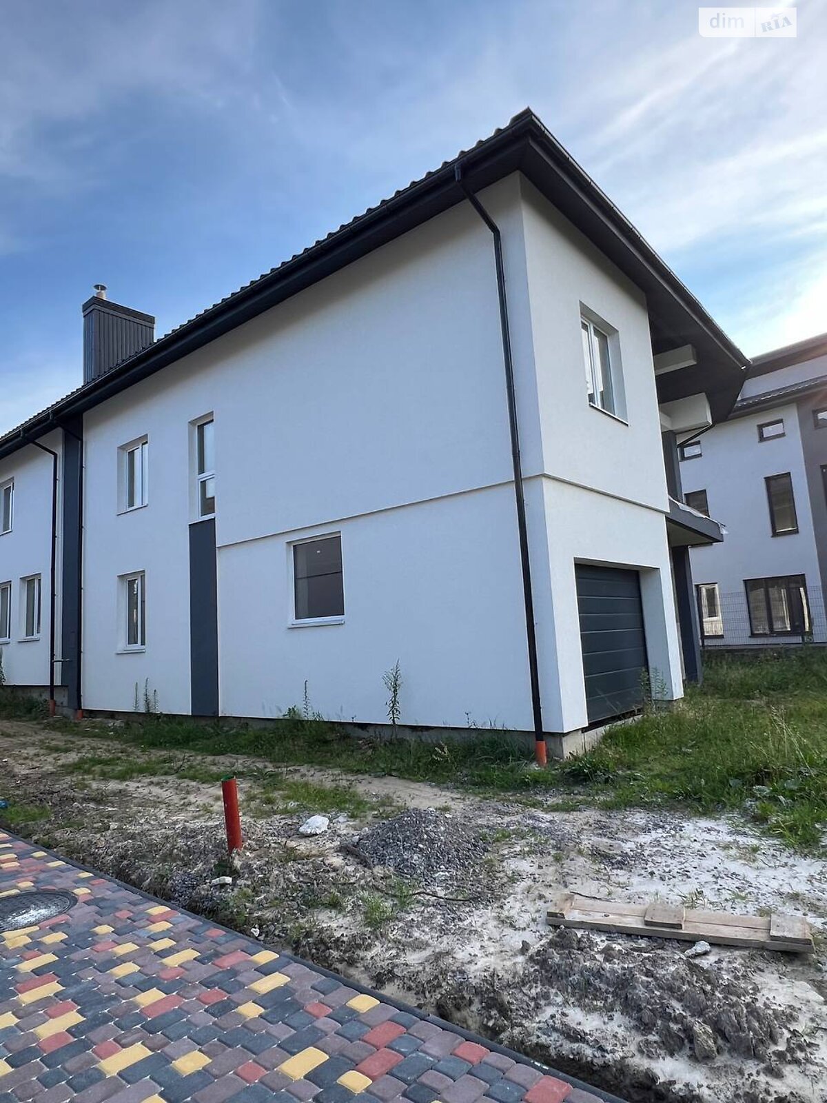 двухэтажный дом с балконом, 200 кв. м, кирпич. Продажа в Львове район Лычаковский фото 1