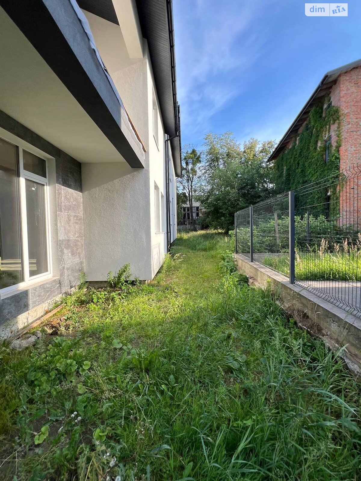 двухэтажный дом с балконом, 200 кв. м, кирпич. Продажа в Львове район Лычаковский фото 1