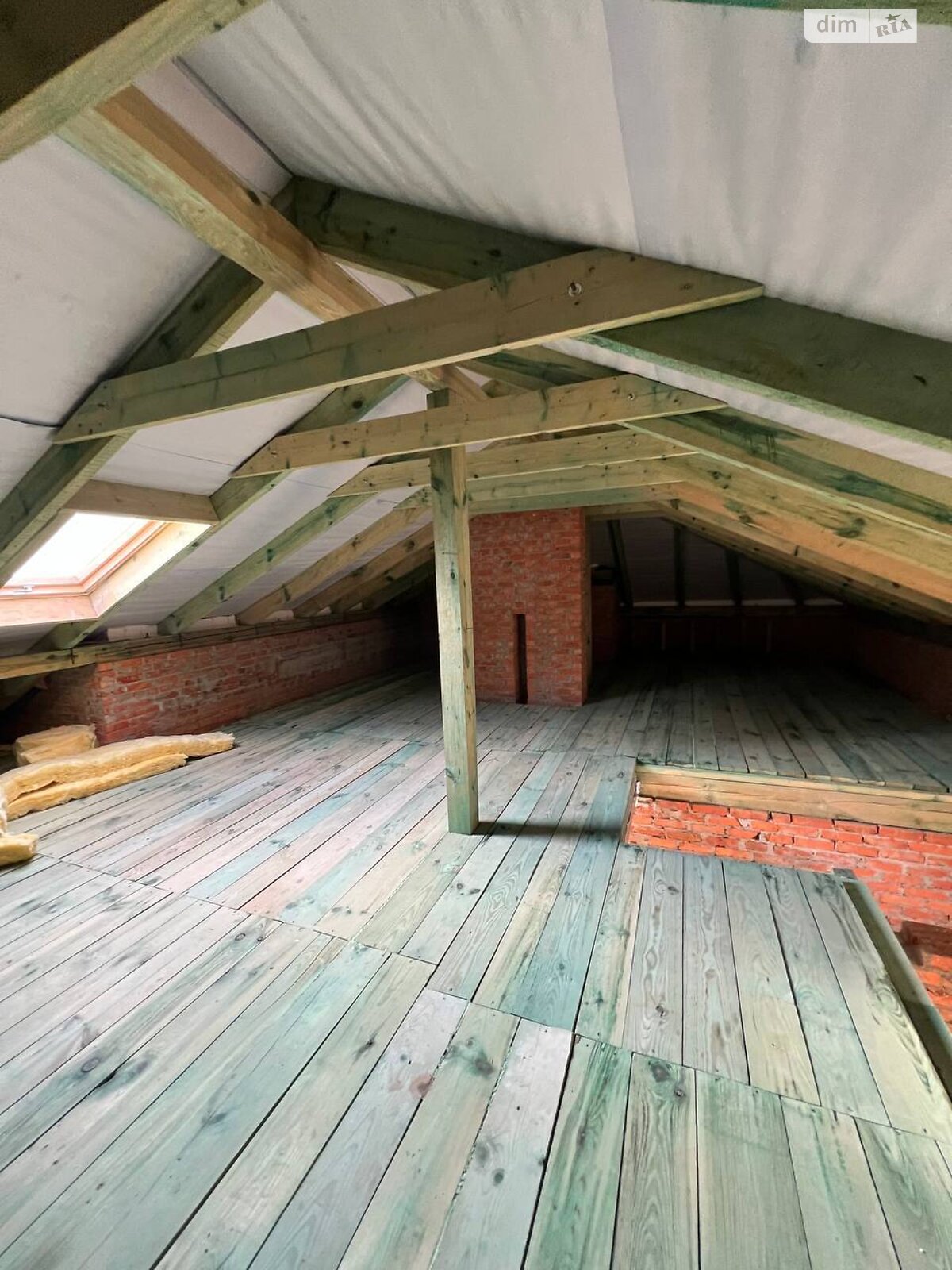 двухэтажный дом с балконом, 200 кв. м, кирпич. Продажа в Львове район Лычаковский фото 1