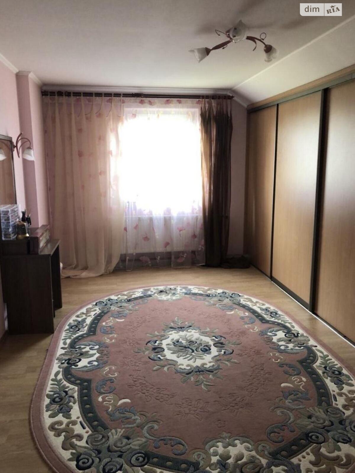 трехэтажный дом, 240 кв. м, кирпич. Продажа в Львове район Лычаковский фото 1