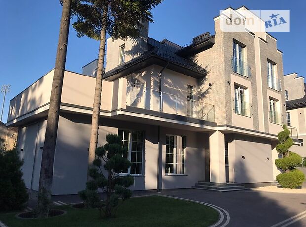 триповерховий будинок з терасою, 250 кв. м, цегла. Продаж в Львові, район Личаківський фото 1 триповерховий будинок з терасою, 250 кв. м, цегла. Продаж в Львові, район Личаківський фото 1