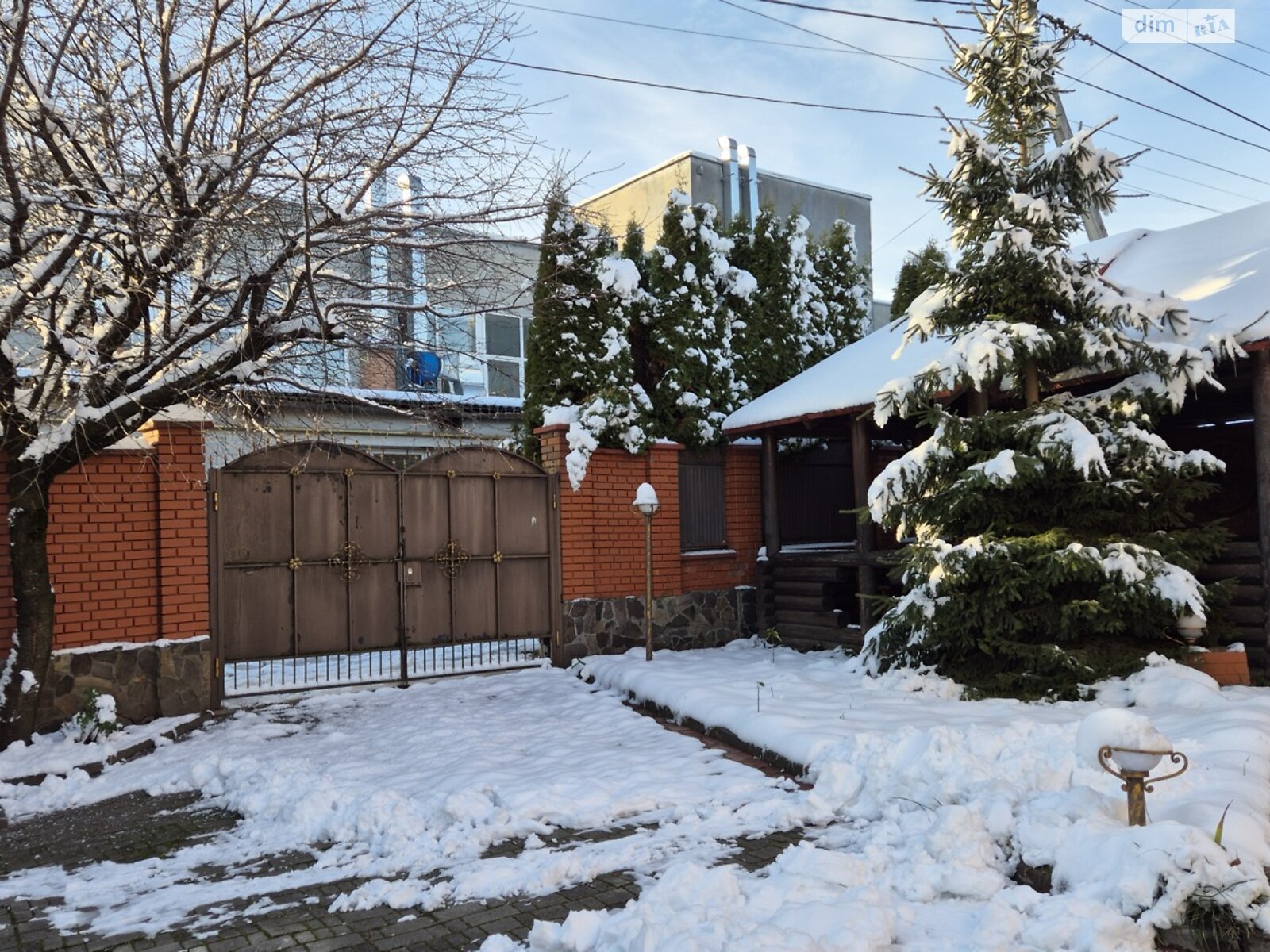 двухэтажный дом с отоплением, 242 кв. м, кирпич. Продажа в Львове фото 1