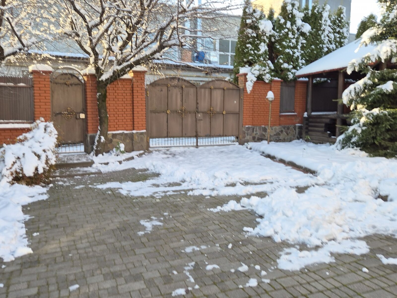 двухэтажный дом с отоплением, 242 кв. м, кирпич. Продажа в Львове фото 1