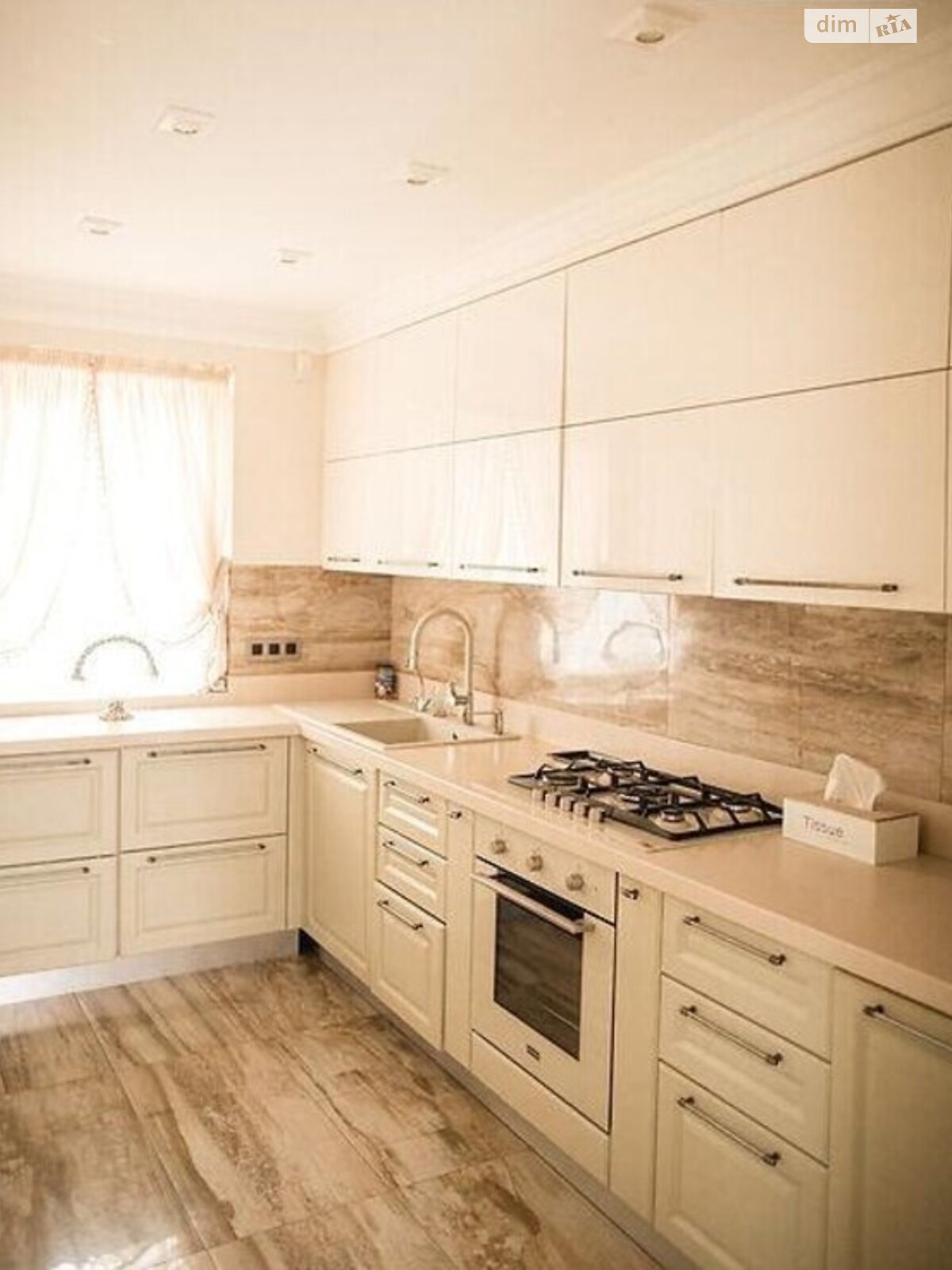 трехэтажный дом с балконом, 120 кв. м, кирпич. Продажа в Львове район Рясное фото 1 трехэтажный дом с балконом, 120 кв. м, кирпич. Продажа в Львове район Рясное фото 1