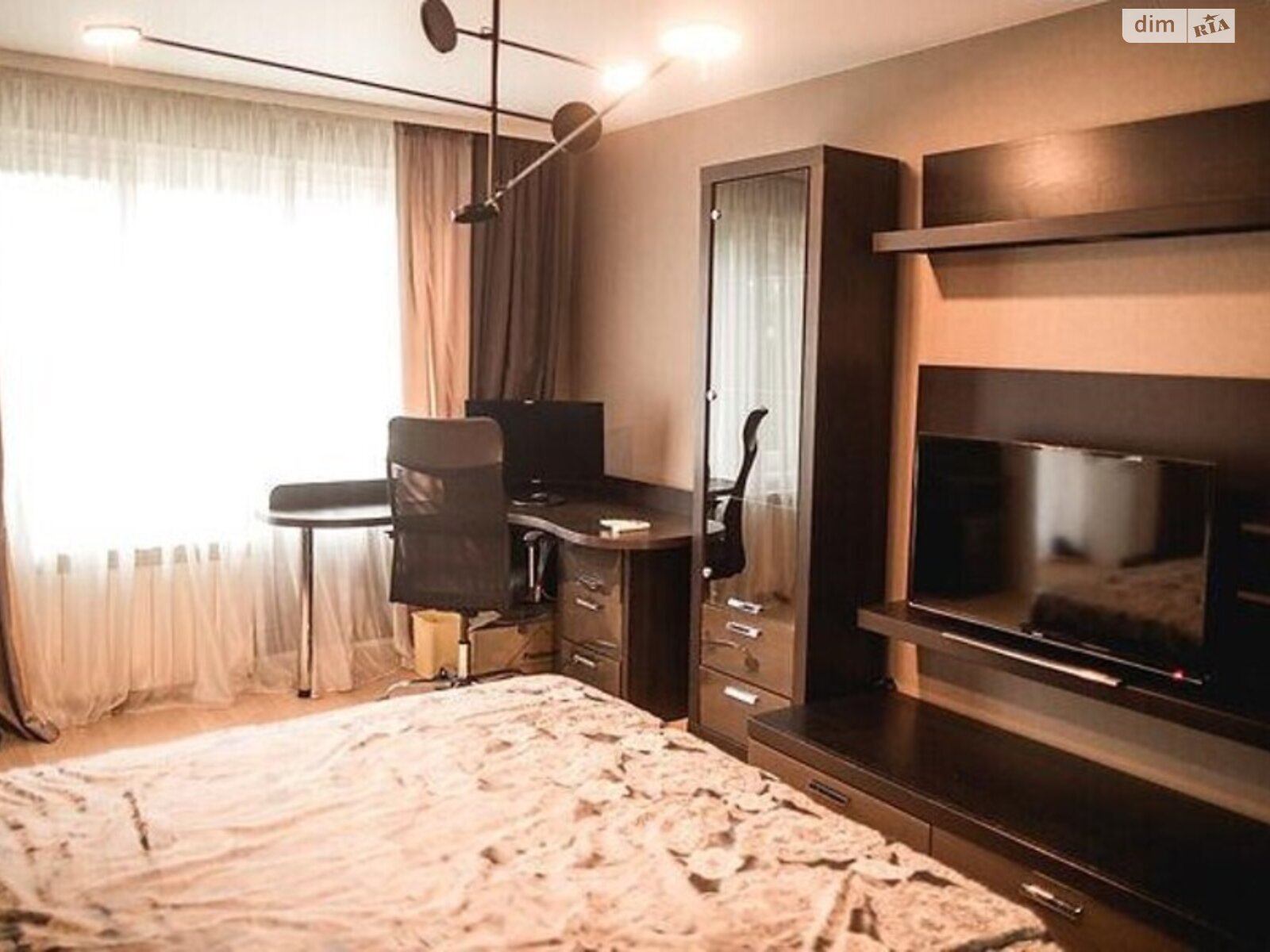 трехэтажный дом с балконом, 120 кв. м, кирпич. Продажа в Львове район Рясное фото 1 трехэтажный дом с балконом, 120 кв. м, кирпич. Продажа в Львове район Рясное фото 1