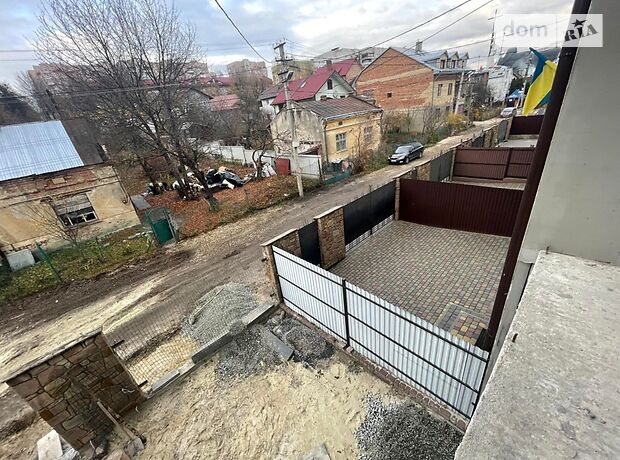 трехэтажный дом с гаражом, 220 кв. м, кирпич. Продажа в Львове район Шевченковский фото 1 трехэтажный дом с гаражом, 220 кв. м, кирпич. Продажа в Львове район Шевченковский фото 1