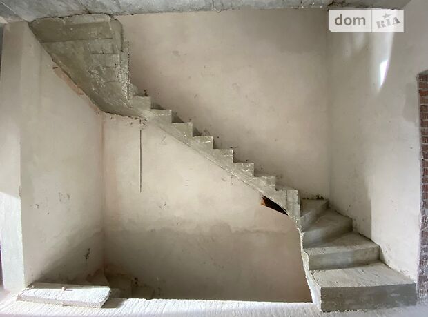 трехэтажный дом с гаражом, 220 кв. м, кирпич. Продажа в Львове район Шевченковский фото 1 трехэтажный дом с гаражом, 220 кв. м, кирпич. Продажа в Львове район Шевченковский фото 1