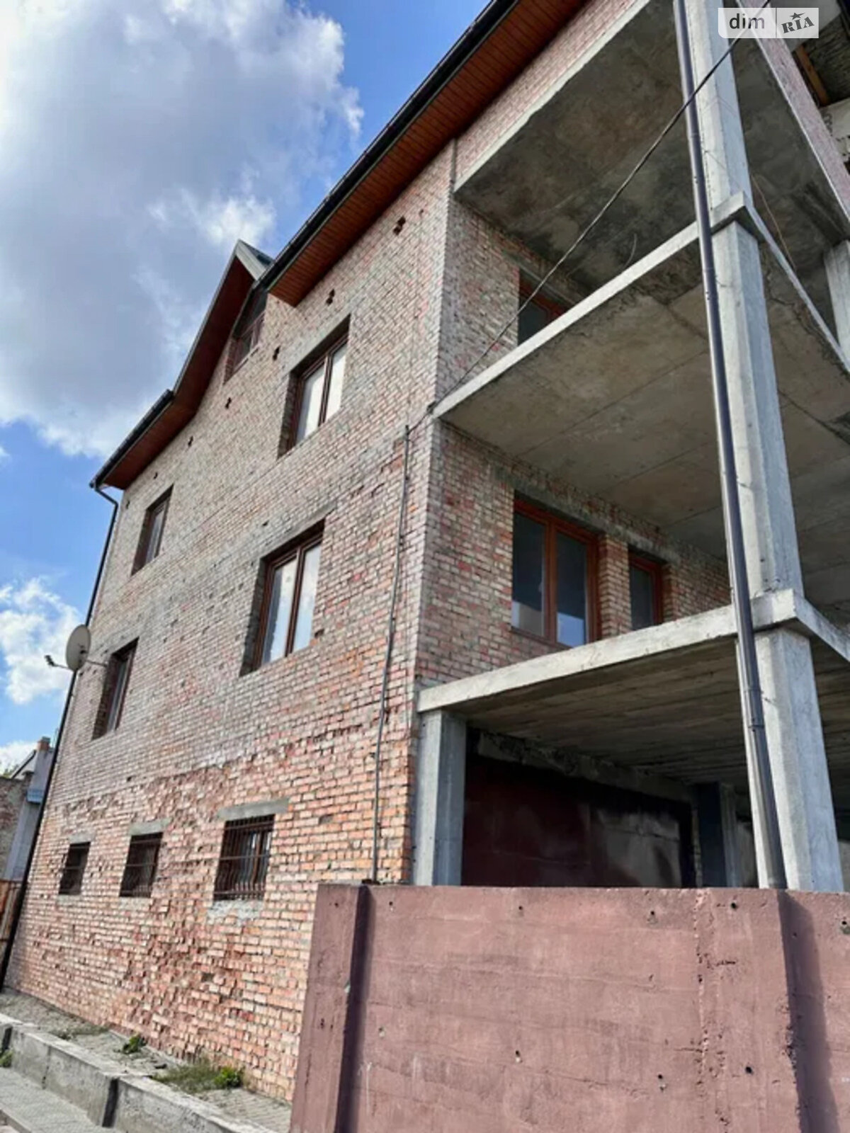 четырехэтажный дом, 433 кв. м, кирпич. Продажа в Львове район Сигновка фото 1