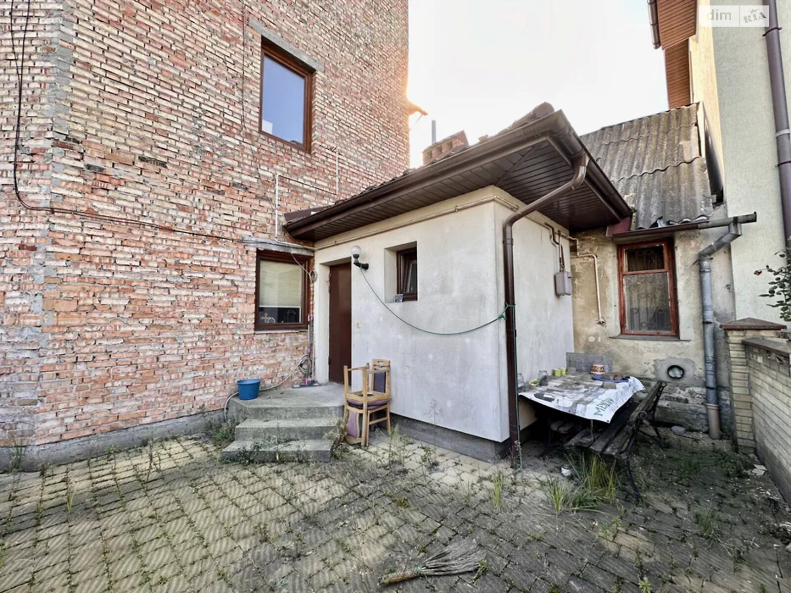 четырехэтажный дом, 433 кв. м, кирпич. Продажа в Львове район Сигновка фото 1