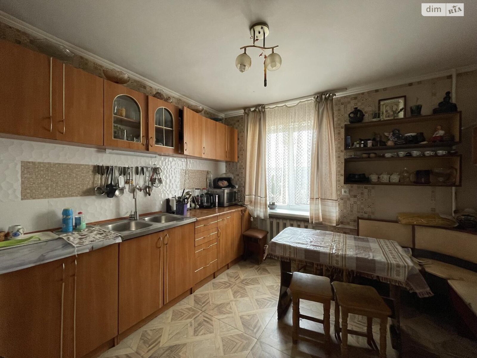 двухэтажный дом с верандой, 157 кв. м, кирпич. Продажа в Львове район Скниловок фото 1 двухэтажный дом с верандой, 157 кв. м, кирпич. Продажа в Львове район Скниловок фото 1