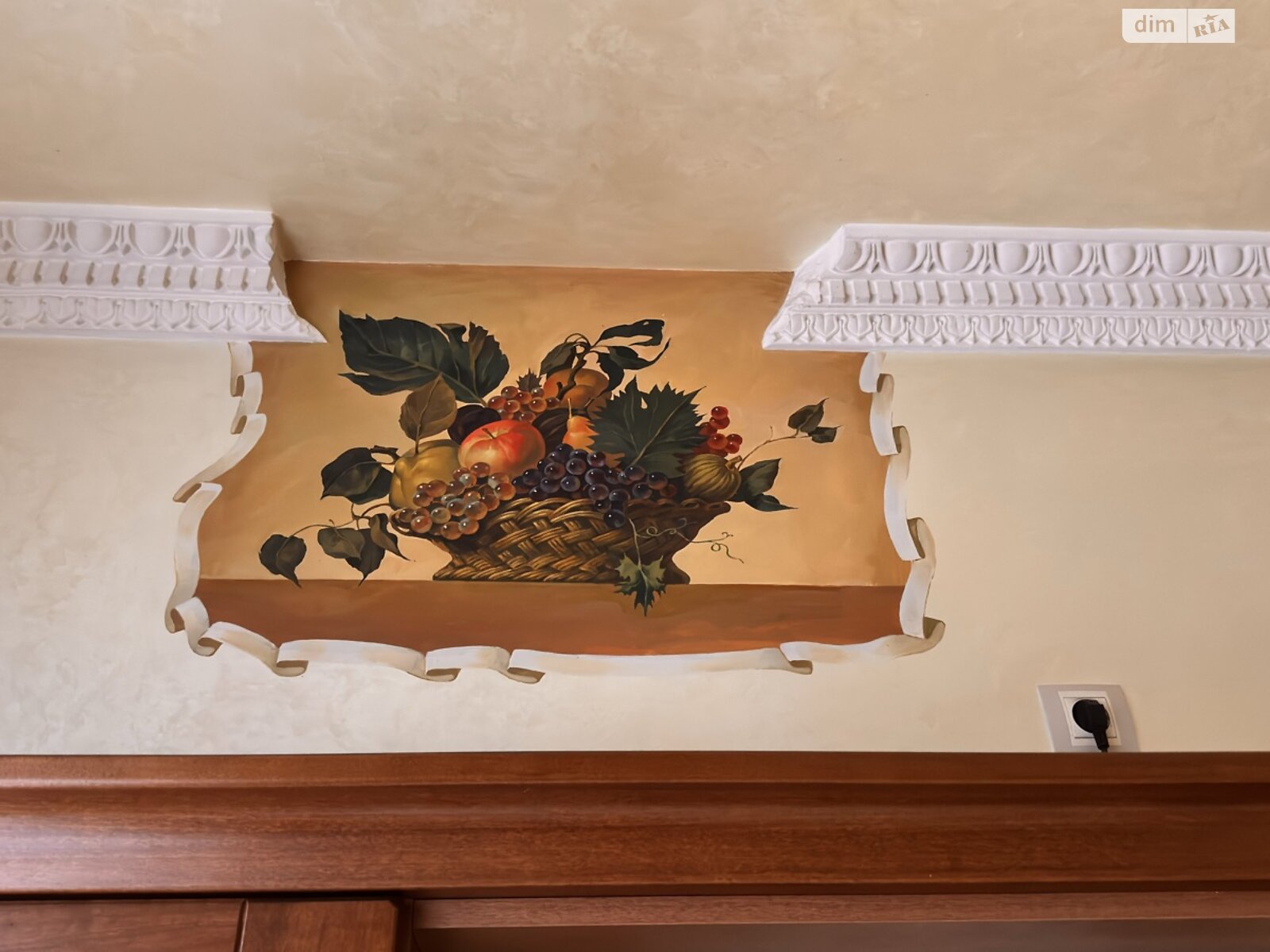 трехэтажный дом с верандой, 462 кв. м, кирпич. Продажа в Львове район Сыховский фото 1