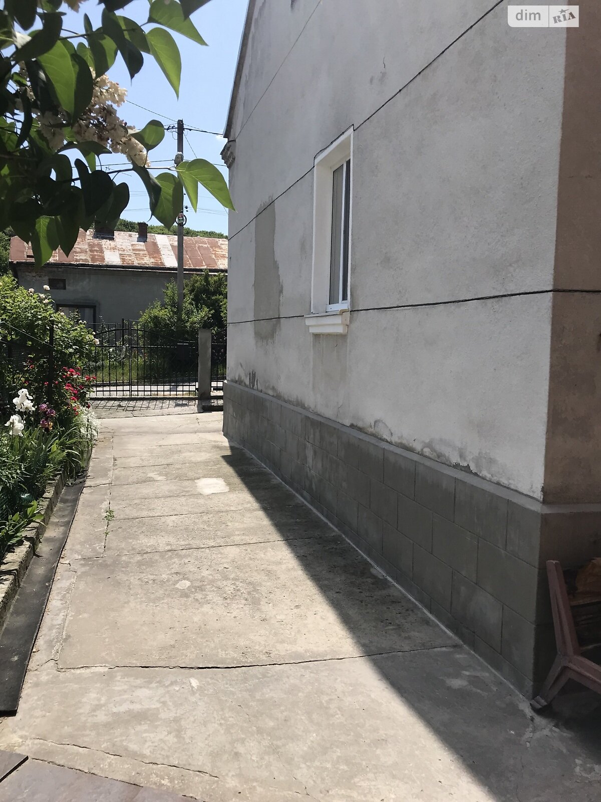 трехэтажный дом, 360 кв. м, кирпич. Продажа в Львове район Яловец фото 1 трехэтажный дом, 360 кв. м, кирпич. Продажа в Львове район Яловец фото 1