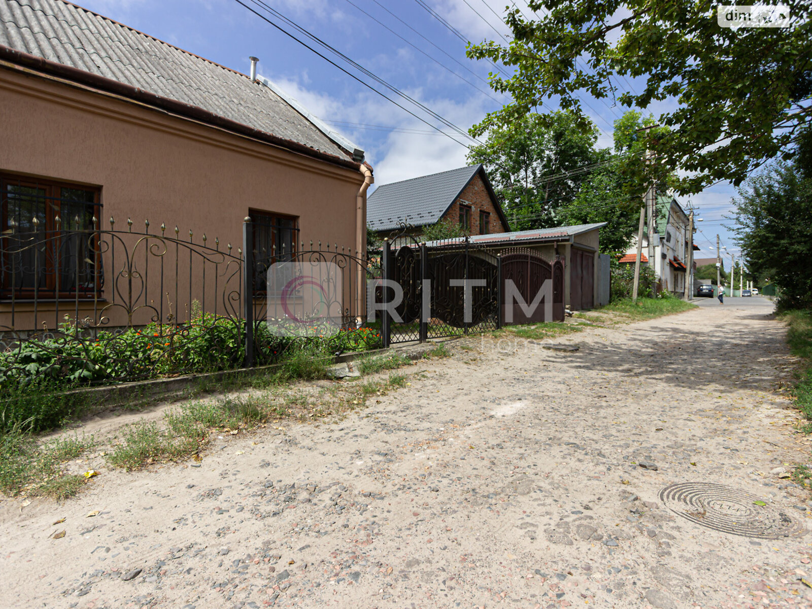 одноэтажный дом с гаражом, 43.2 кв. м, кирпич. Продажа в Львове район Зализнычный фото 1