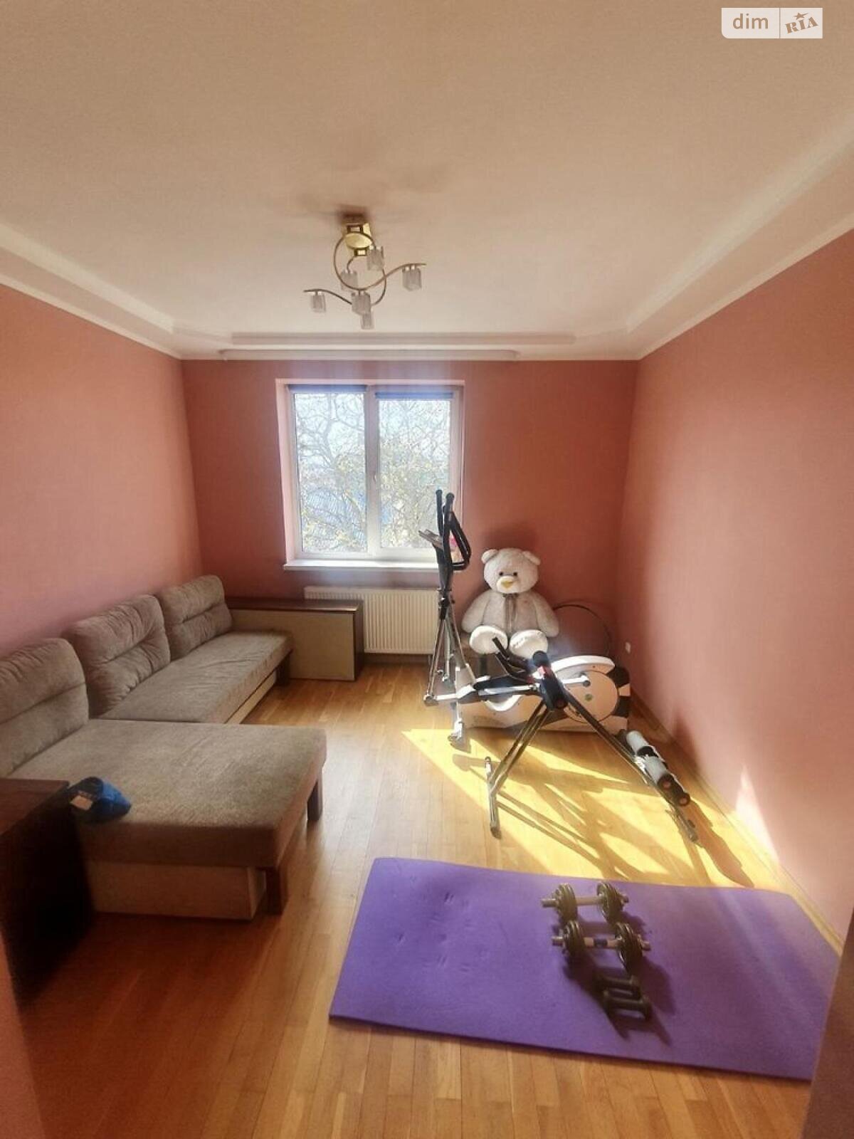 двоповерховий будинок з гаражем, 370 кв. м, цегла. Продаж в Львові, район Залізничний фото 1 двоповерховий будинок з гаражем, 370 кв. м, цегла. Продаж в Львові, район Залізничний фото 1