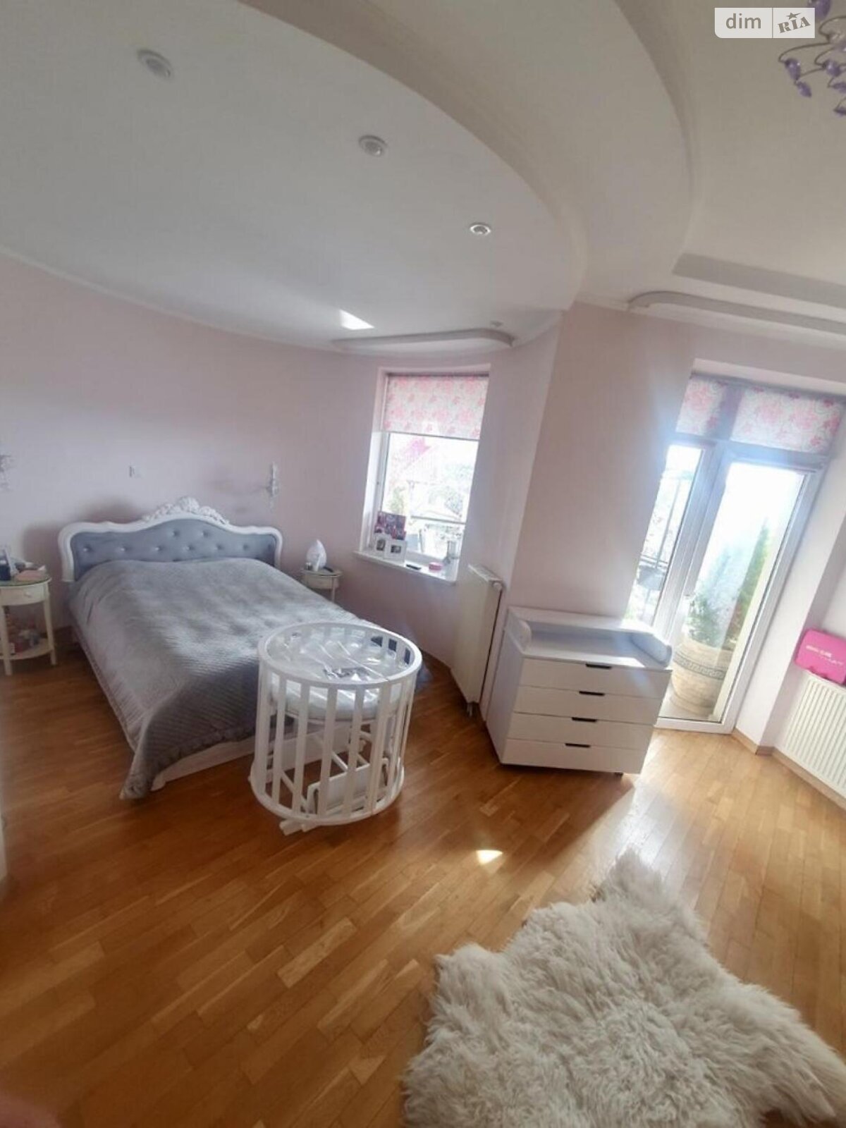 двоповерховий будинок з гаражем, 370 кв. м, цегла. Продаж в Львові, район Залізничний фото 1 двоповерховий будинок з гаражем, 370 кв. м, цегла. Продаж в Львові, район Залізничний фото 1