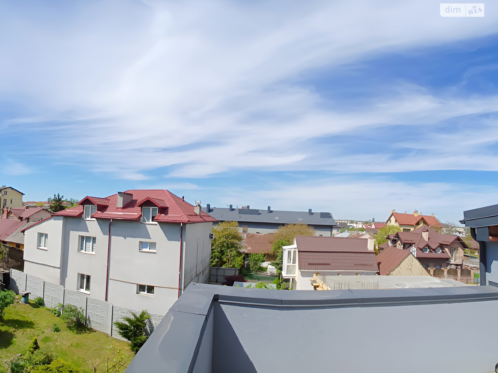 триповерховий будинок, 525 кв. м, газобетон. Продаж в Львові, район Залізничний фото 1 триповерховий будинок, 525 кв. м, газобетон. Продаж в Львові, район Залізничний фото 1