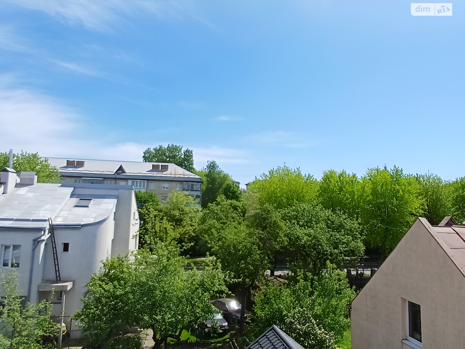 триповерховий будинок, 525 кв. м, газобетон. Продаж в Львові, район Залізничний фото 1 триповерховий будинок, 525 кв. м, газобетон. Продаж в Львові, район Залізничний фото 1