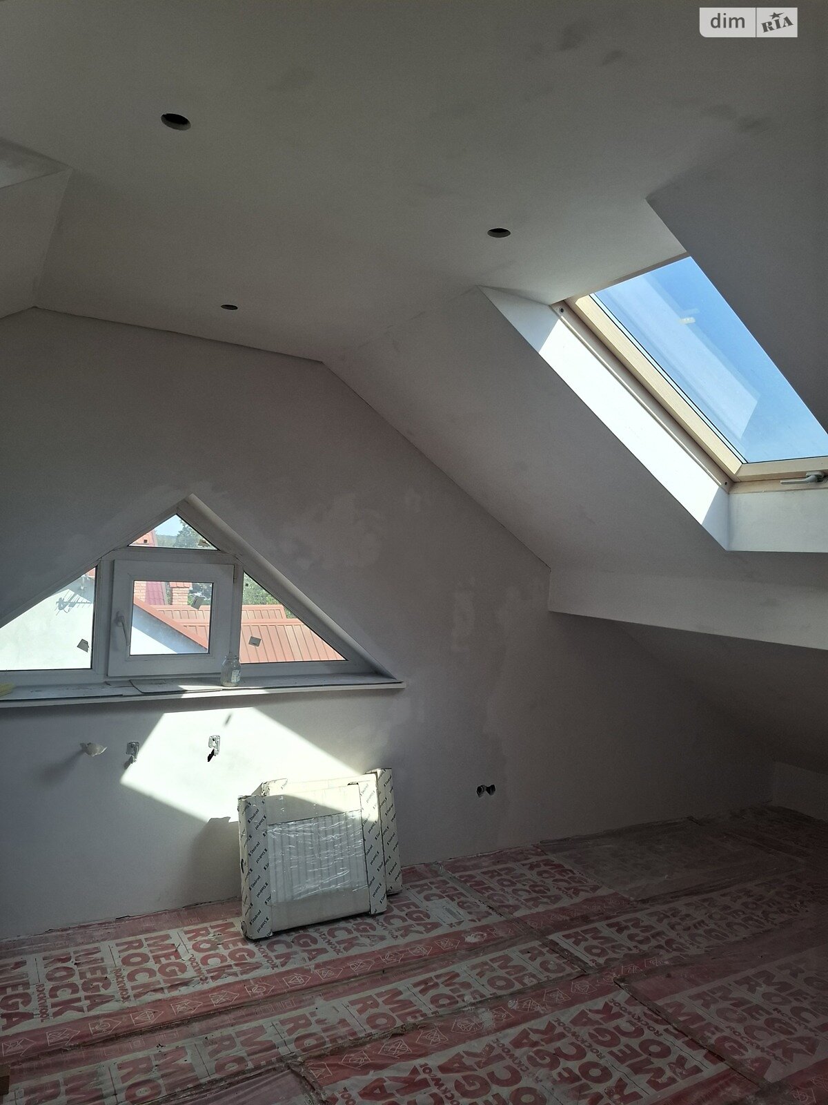 триповерховий будинок з гаражем, 184.5 кв. м, цегла. Продаж в Львові, район Залізничний фото 1