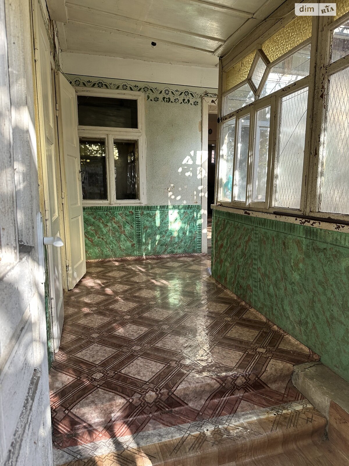 одноэтажный дом с верандой, 100.7 кв. м, кирпич саманный. Продажа в Ляховцах фото 1 одноэтажный дом с верандой, 100.7 кв. м, кирпич саманный. Продажа в Ляховцах фото 1