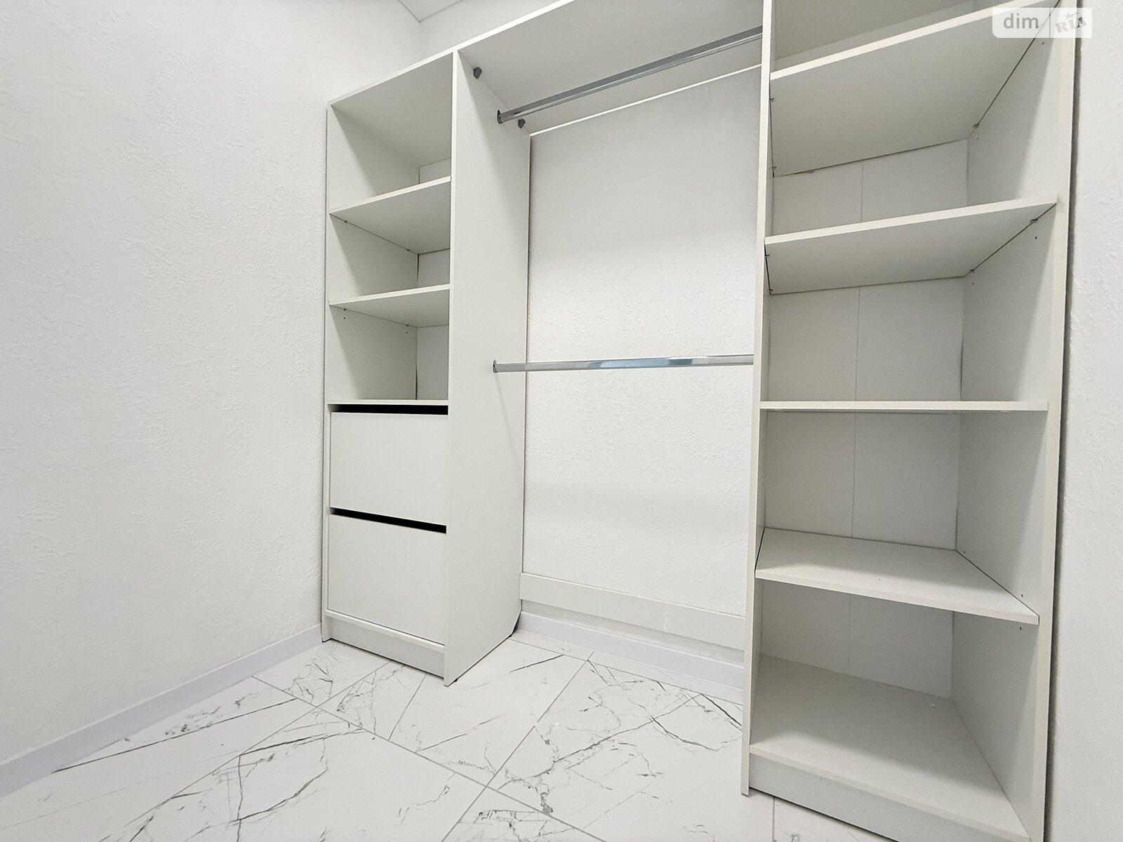 двухэтажный дом с гаражом, 220 кв. м, газобетон. Продажа в Лысогоре фото 1 двухэтажный дом с гаражом, 220 кв. м, газобетон. Продажа в Лысогоре фото 1