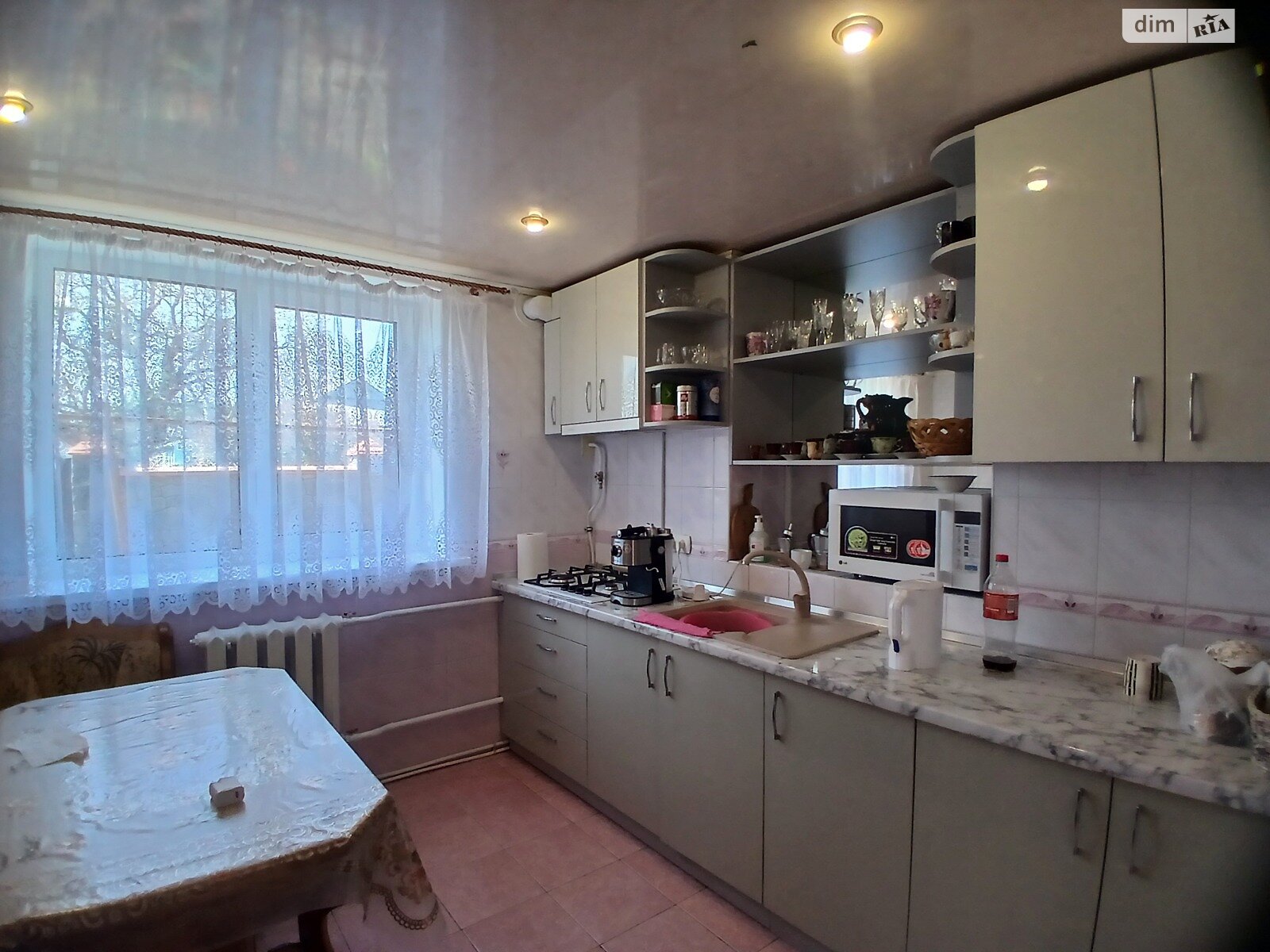 одноэтажный дом с ремонтом, 150 кв. м, кирпич. Продажа в Лысогоре фото 1 одноэтажный дом с ремонтом, 150 кв. м, кирпич. Продажа в Лысогоре фото 1