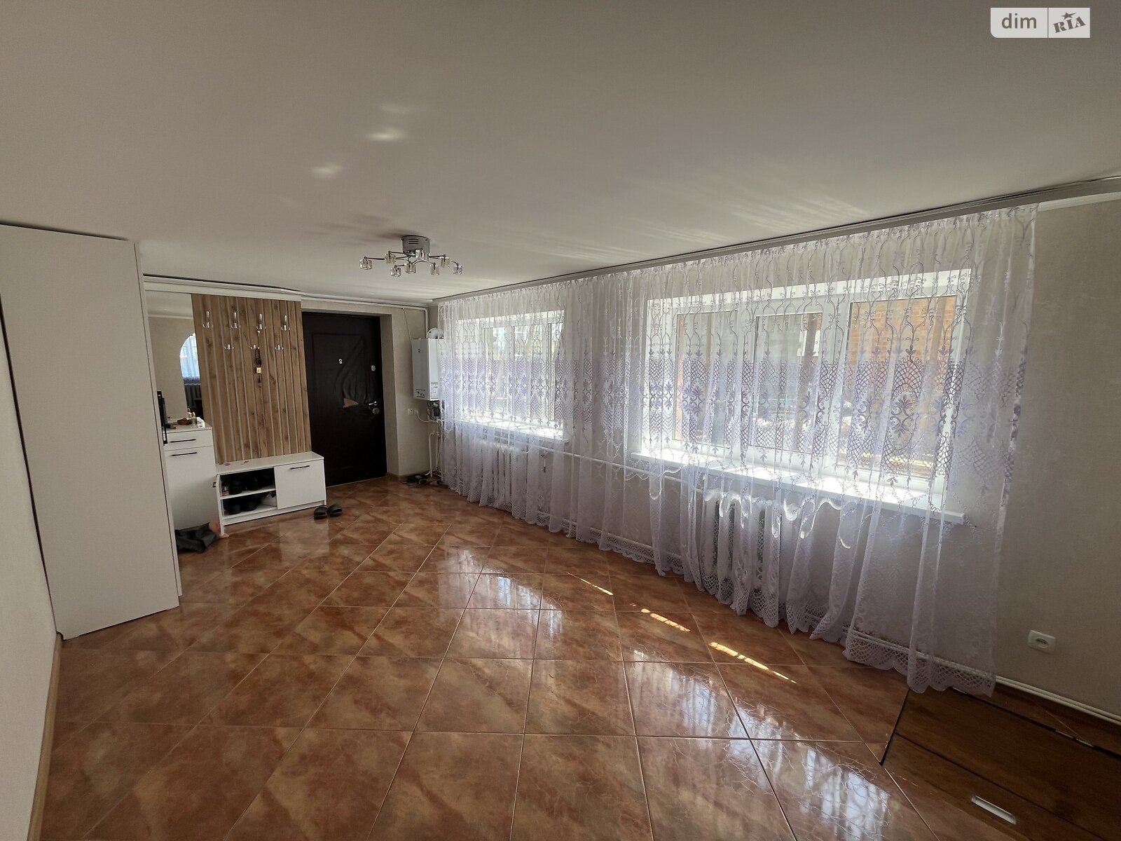 одноэтажный дом с гаражом, 150 кв. м, кирпич. Продажа в Лысогоре фото 1 одноэтажный дом с гаражом, 150 кв. м, кирпич. Продажа в Лысогоре фото 1