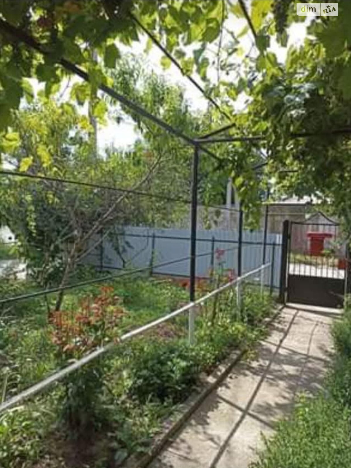 одноповерховий будинок з гаражем, 16 кв. м, цегла. Продаж в Любашівці фото 1