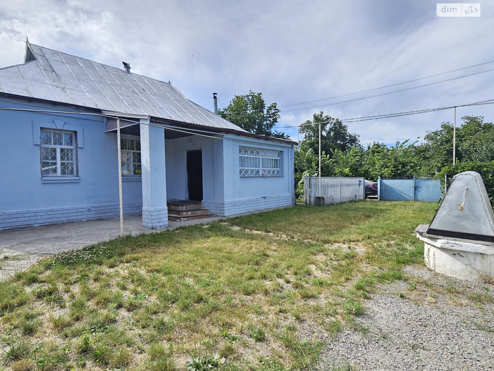одноповерховий будинок з гаражем, 48.4 кв. м, дерево та цегла. Продаж у Гострій Могилі фото 1