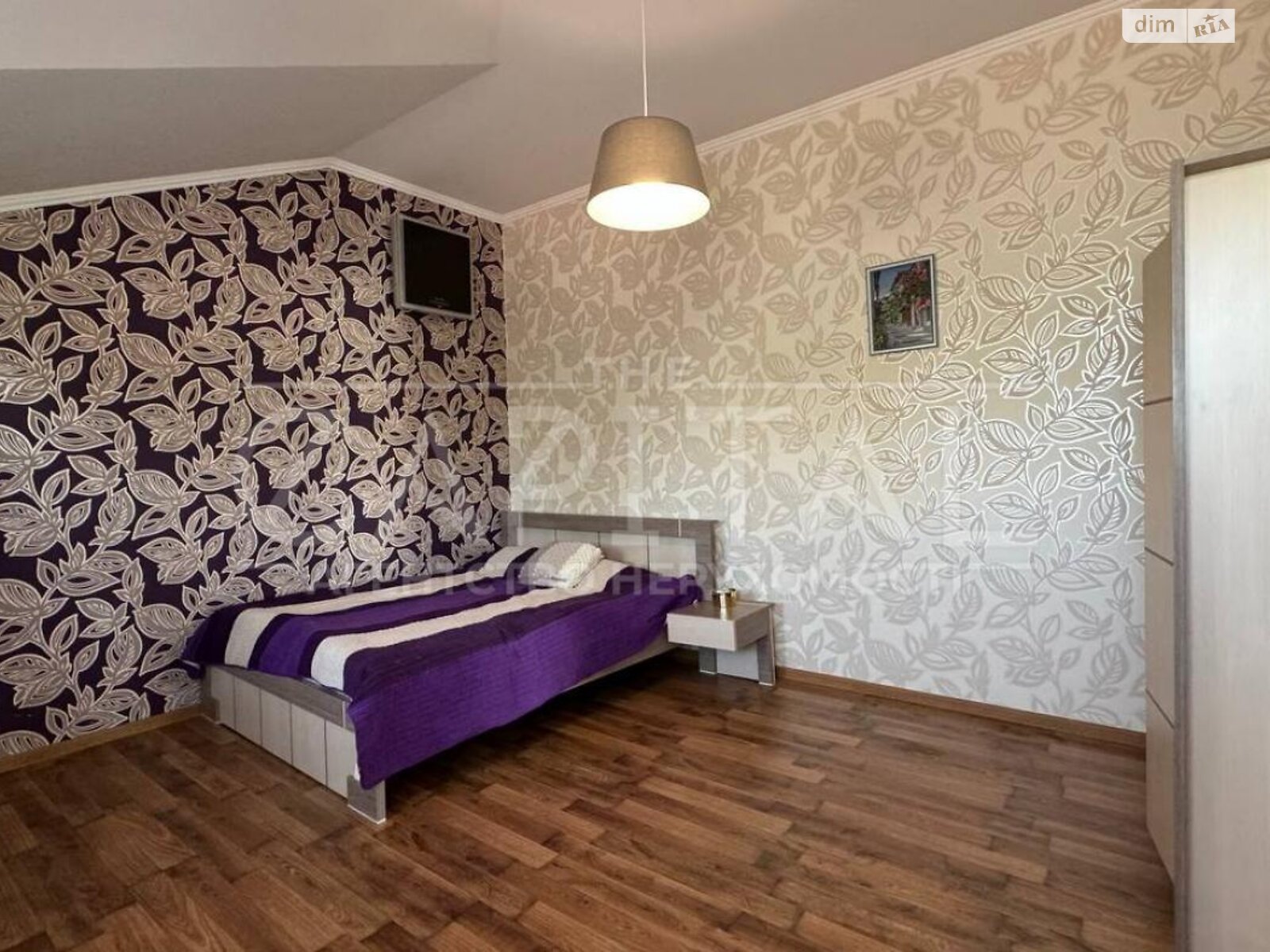 двухэтажный дом с гаражом, 288.9 кв. м, кирпич. Продажа в Любимовке фото 1